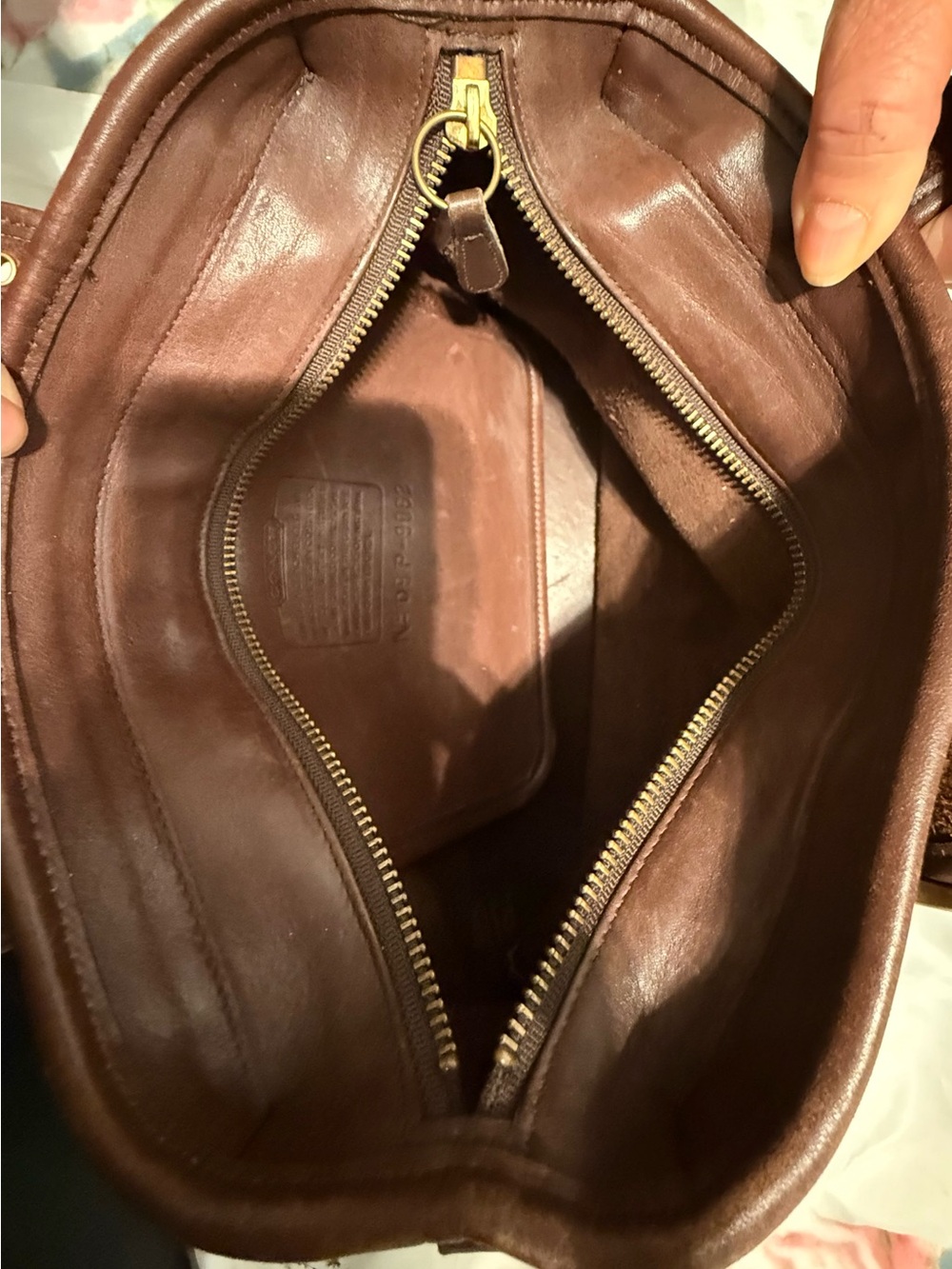 Coach Dark Brown Leather Shoulder Tote with Brass Hardware - Picture 3 of 4